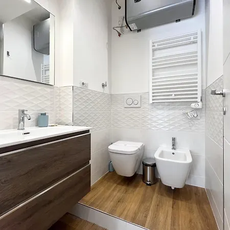Appartement Blue - Airport 8 Min - Ac - Smart Tv