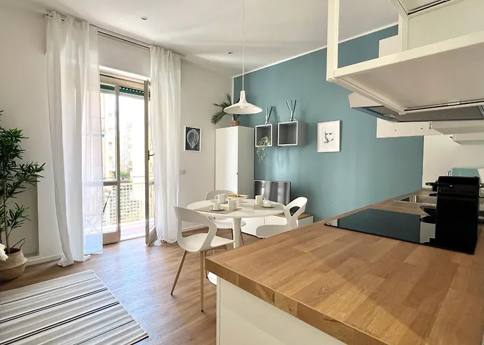 Blue - Airport 8 Min - Ac - Smart Tv Apartman Genova