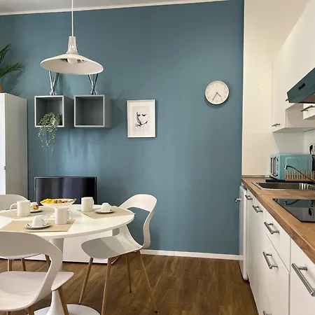 Blue - Airport 8 Min - Ac - Smart Tv Genova